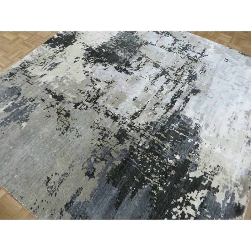 Hand Knotted Gray Modern with Wool & Silk Oriental Rug (8'1" x 8'1